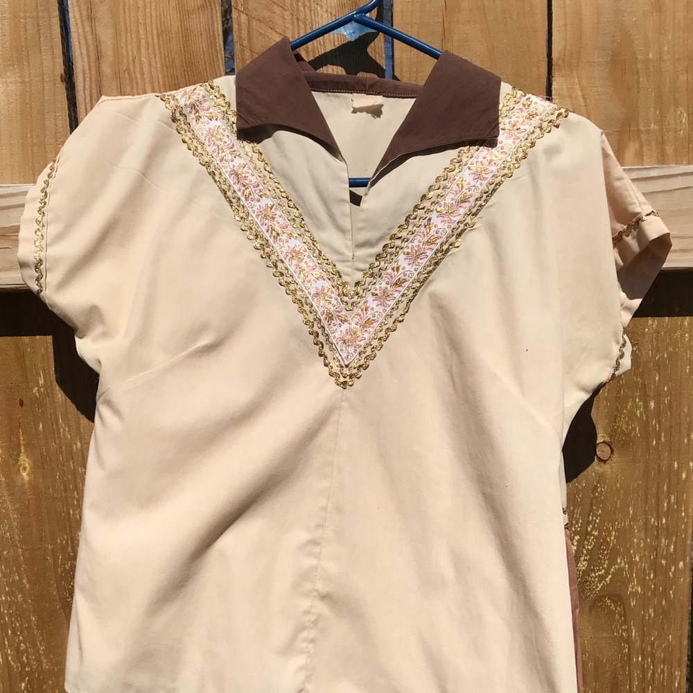 Vintage squaw dress. 1940’s